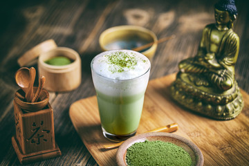 Matcha tea latte © Grafvision