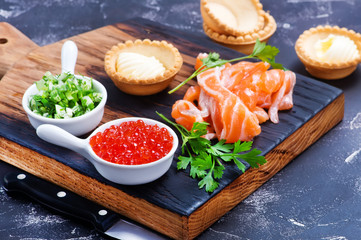 tartalets with seafood