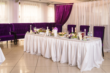 banquet table in restaurante