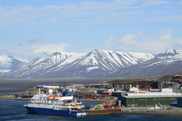 Hafen von Longyearbyen, Spitzbergen
