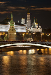 Fototapeta na wymiar Night view of Moscow Kremlin
