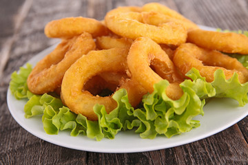 onion ring or calamari ring