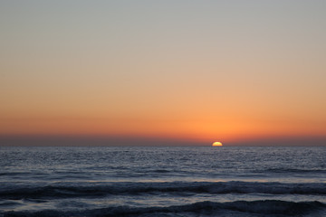 Naklejka na ściany i meble Sunset in the Sea