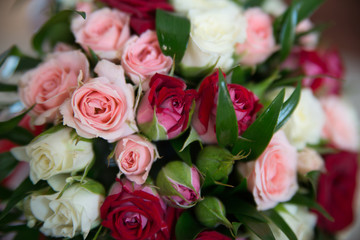 bridal bouquet of roses