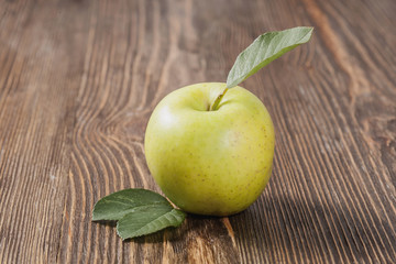 apple