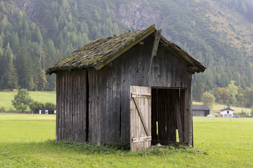 Heuhütte in den Alpen