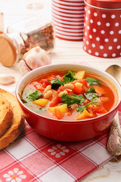 Hot bean soup with bacon and vegetables.