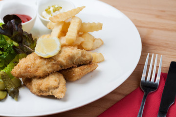 Fish & Chips With Mixed Salad