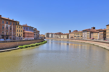 Fototapeta na wymiar The river Arno in Pisa, Italy