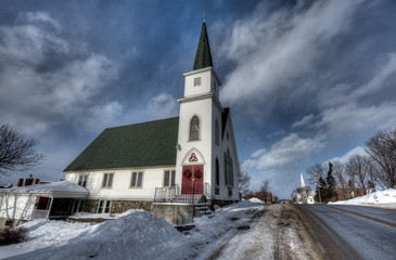 Fototapeta na wymiar Church in Winter