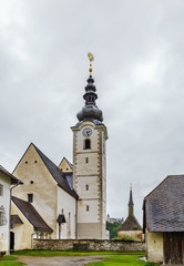 Fototapeta na wymiar Parish church near Strassburg, Austria