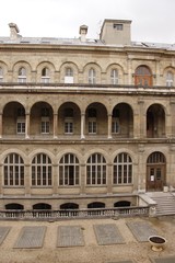 Fototapeta na wymiar Hôpital de l'Hôtel-Dieu à Paris 