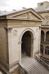 Fototapeta na wymiar Hôpital de l'Hôtel-Dieu à Paris 