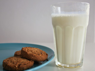  milk and cookies on the table