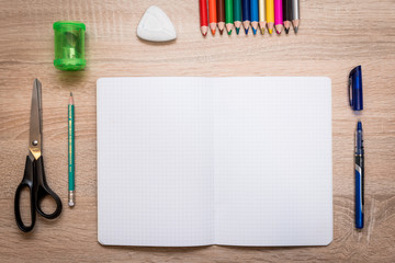 Pupil's desk with accessories