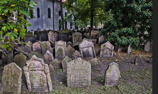 Jewish cemetery in Prague