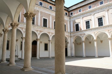 Fototapeta na wymiar Architecture of Palazzo Ducale, Urbino , Marche, Italy 