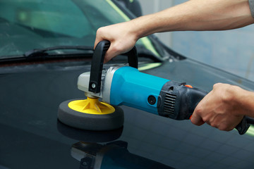 Fototapeta premium black car is polishing