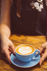 Coffeemaker with coffee cup