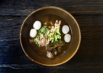 Noodles soup with meatballs and braised pork