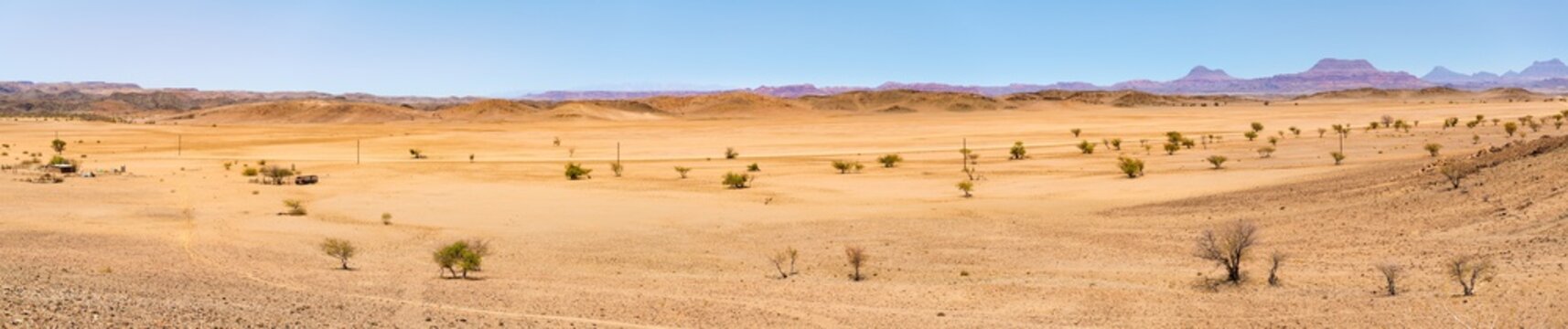 Damaraland, Panorama eines Tals an der C39, Namibia