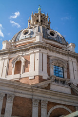 Fototapeta premium view up towards the roof f a church in rome