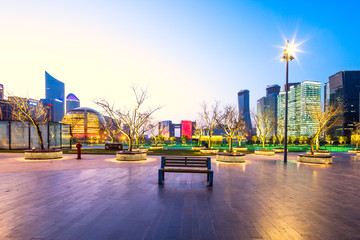 Obraz premium cityscape and skyline of hangzhou new city from empty square