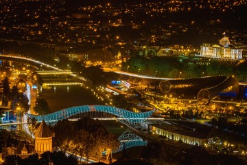 Obraz premium Мост мира