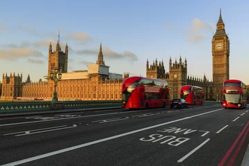 Wandcirkels plexiglas Londen, Engeland, VK. Rode bussen wazig in beweging op Westminster b © Gorilla