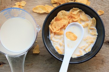 corn flake with milk
