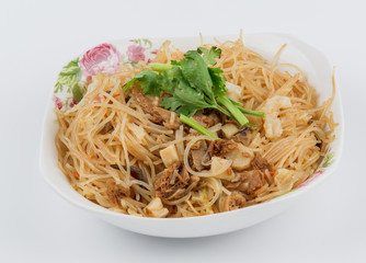 Fried rice noodles 