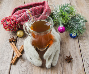knitted gloves with tea