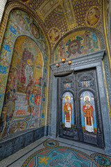 Fototapeta na wymiar Gate of Naval Cathedral of Saint Nicholas in Kronstadt