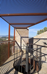 Girona ciudad vista desde el  de la antigua muralla viendo vistas edificios singulares y antiguos y...