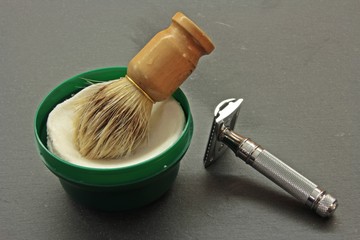 Rasieren und Zubehör