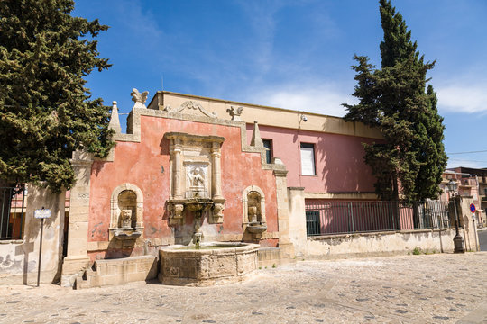 Fountain, Militello in Val di Catania, Sicily