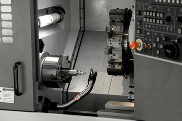 Fast, precise and productive gang type CNC turning center
