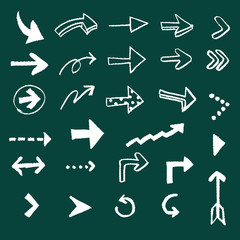 チョークとクレヨンの素材 いろいろな矢印　黒板