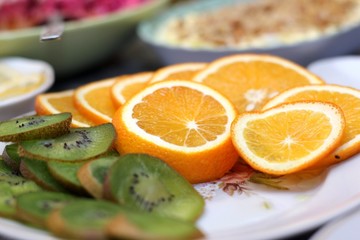 fruit, oranges, kiwi