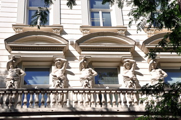 Wien - Prächtige Fassade im Stil des  Historismus