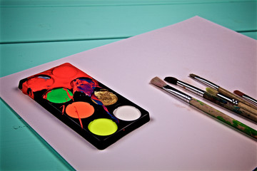 Naklejka premium Brushes and paints