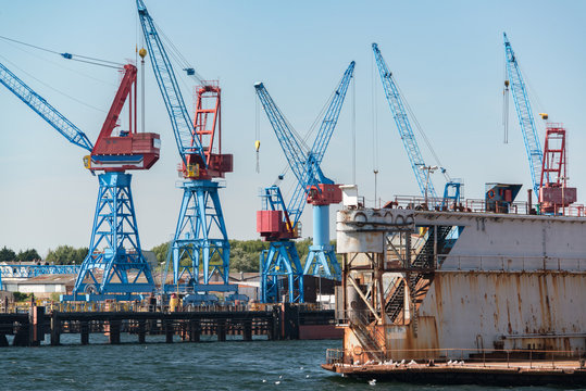 Werft an der Kieler F&ouml;rde Werftkrise