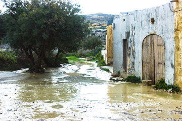 Nach dem Regen auf Gozo im November