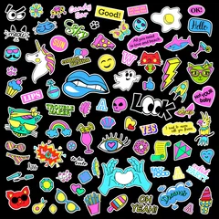 Abwaschbare Fototapete Pop Art Fashion quirky cartoon doodle patch badges with cute elements. Isolated vector. Set of stickers,pins,patches in cartoon comic style of 80s 90s. Hearts,speech bubbles,love, lips, hearts, eyes, stars.