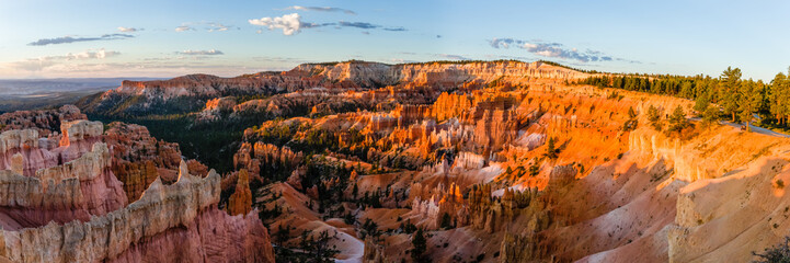 Sunset on Bryce Canyon 