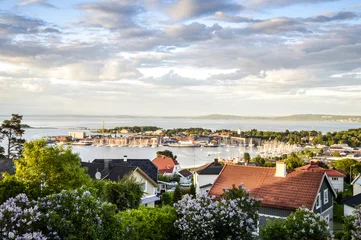 Papier Peint photo autocollant Ville sur leau Panorama de Horten situé sur Oslofjord, Norvège