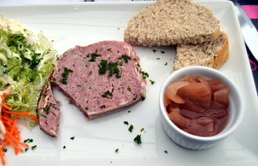 game terrine slice