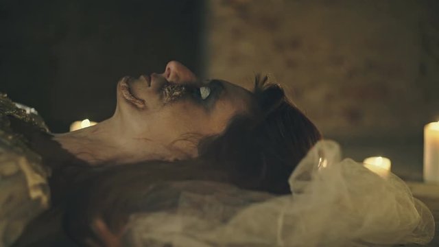 Dead bride alive . Creepy look