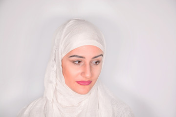 Obraz premium Beutiful Girl With Hijab Isolated On White Background