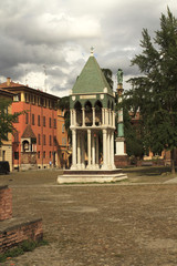 Fototapeta na wymiar Tomb of Rolandino de’ Passeggeri with the tomb of Egidio Foscarari in background , Bologna